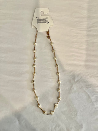 Daisy Necklace